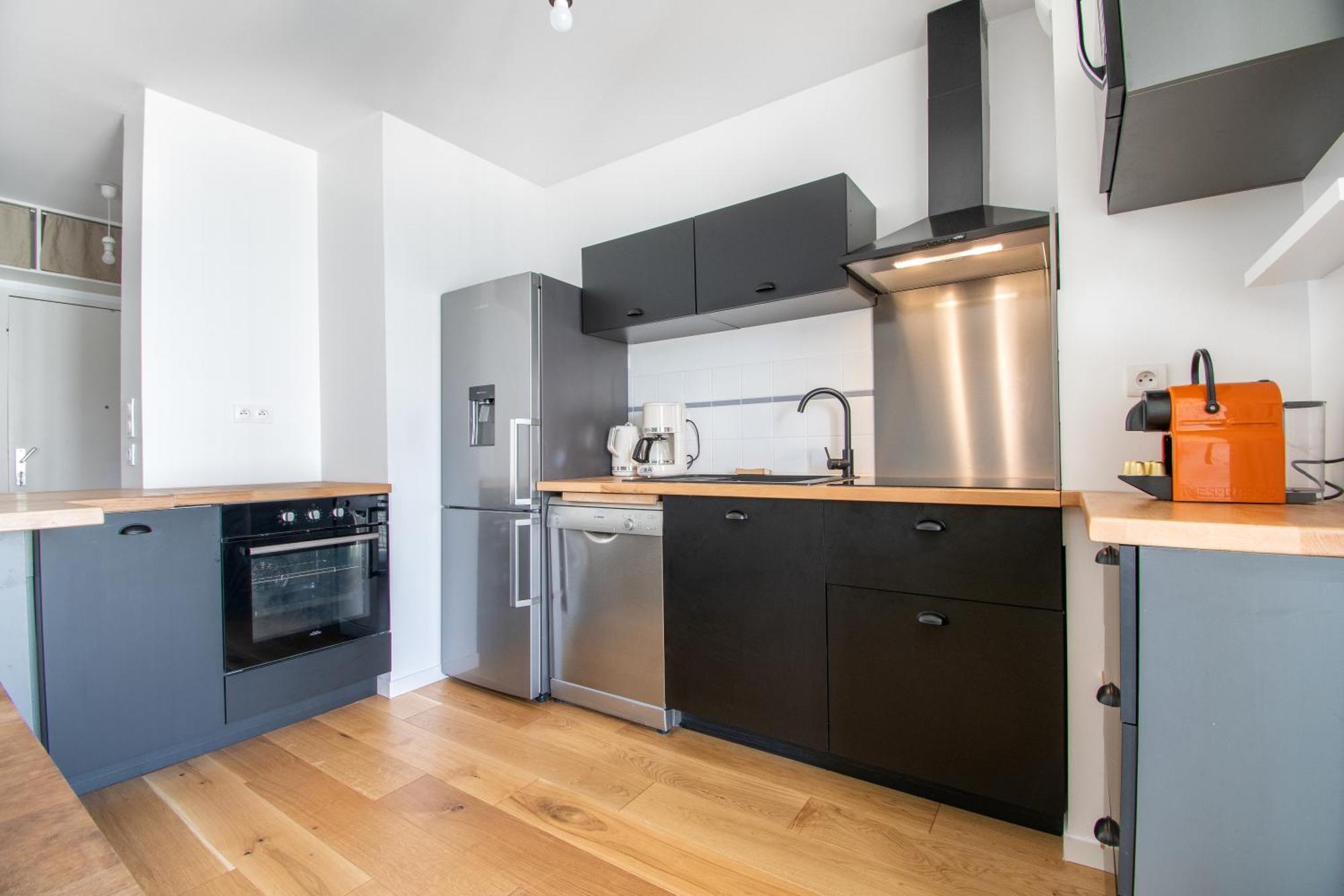 Cosy T2 De 50 M² Centre-Ville Avec Garage & Balcon 낭트 외부 사진